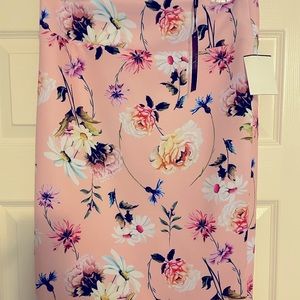 T Tahari skirt floral pink small nwt easter spring summer